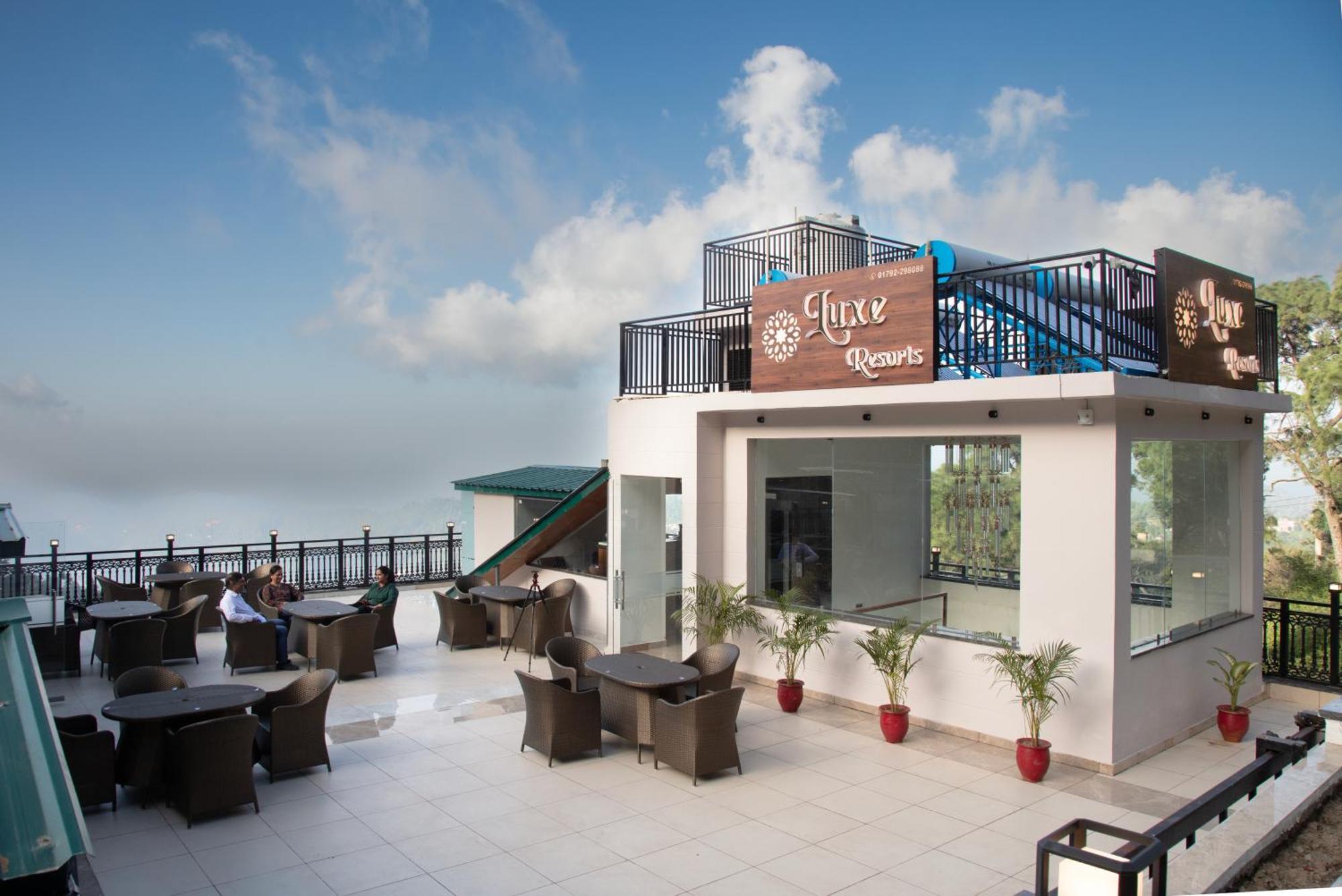 Luxe Resorts - Centrally Heated Air Conditioned Hotel In The Heart Of Kasauli Eksteriør bilde